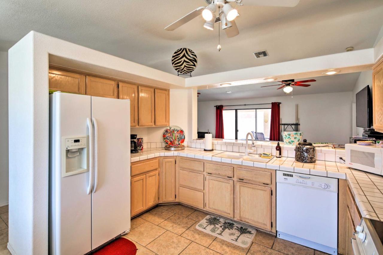 Lake Havasu Home With Rooftop Deck And Mountain Views! Lake Havasu City Exterior photo