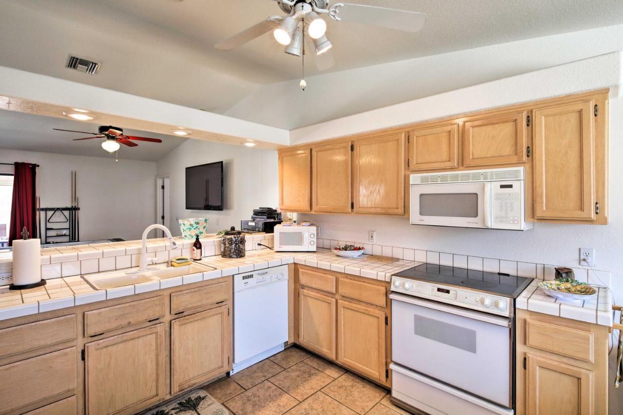 Lake Havasu Home With Rooftop Deck And Mountain Views! Lake Havasu City Exterior photo