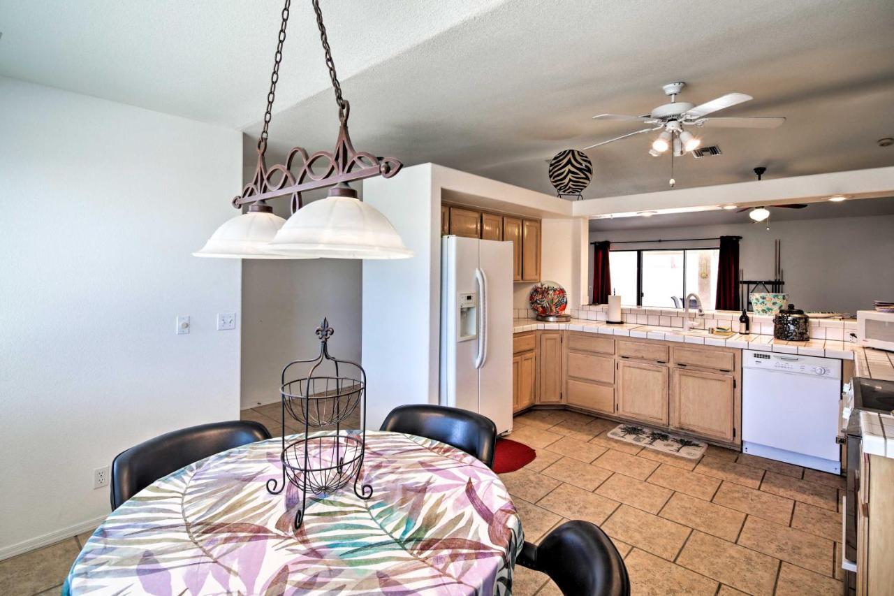 Lake Havasu Home With Rooftop Deck And Mountain Views! Lake Havasu City Exterior photo